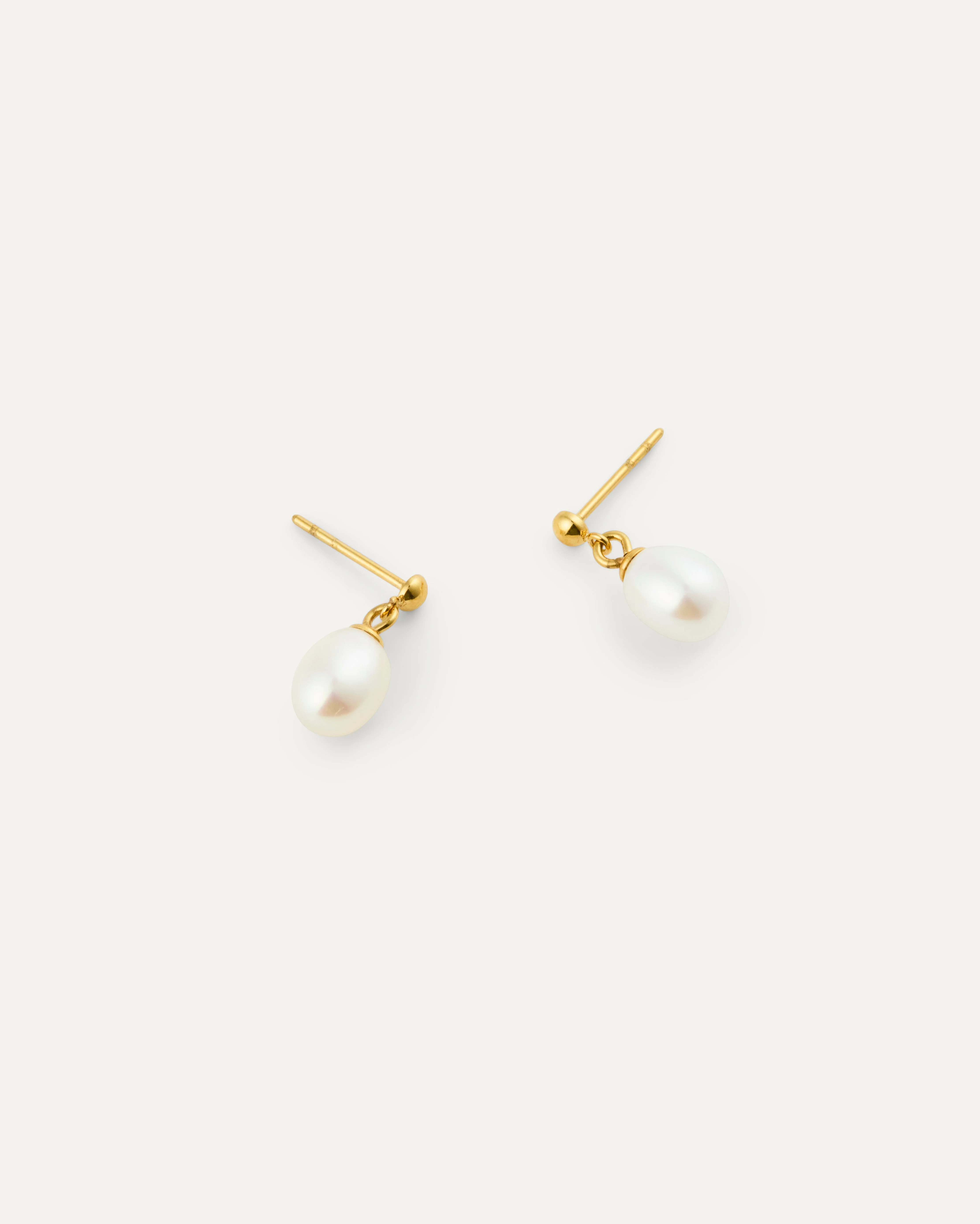 Aura Pearl Earring - Image 5