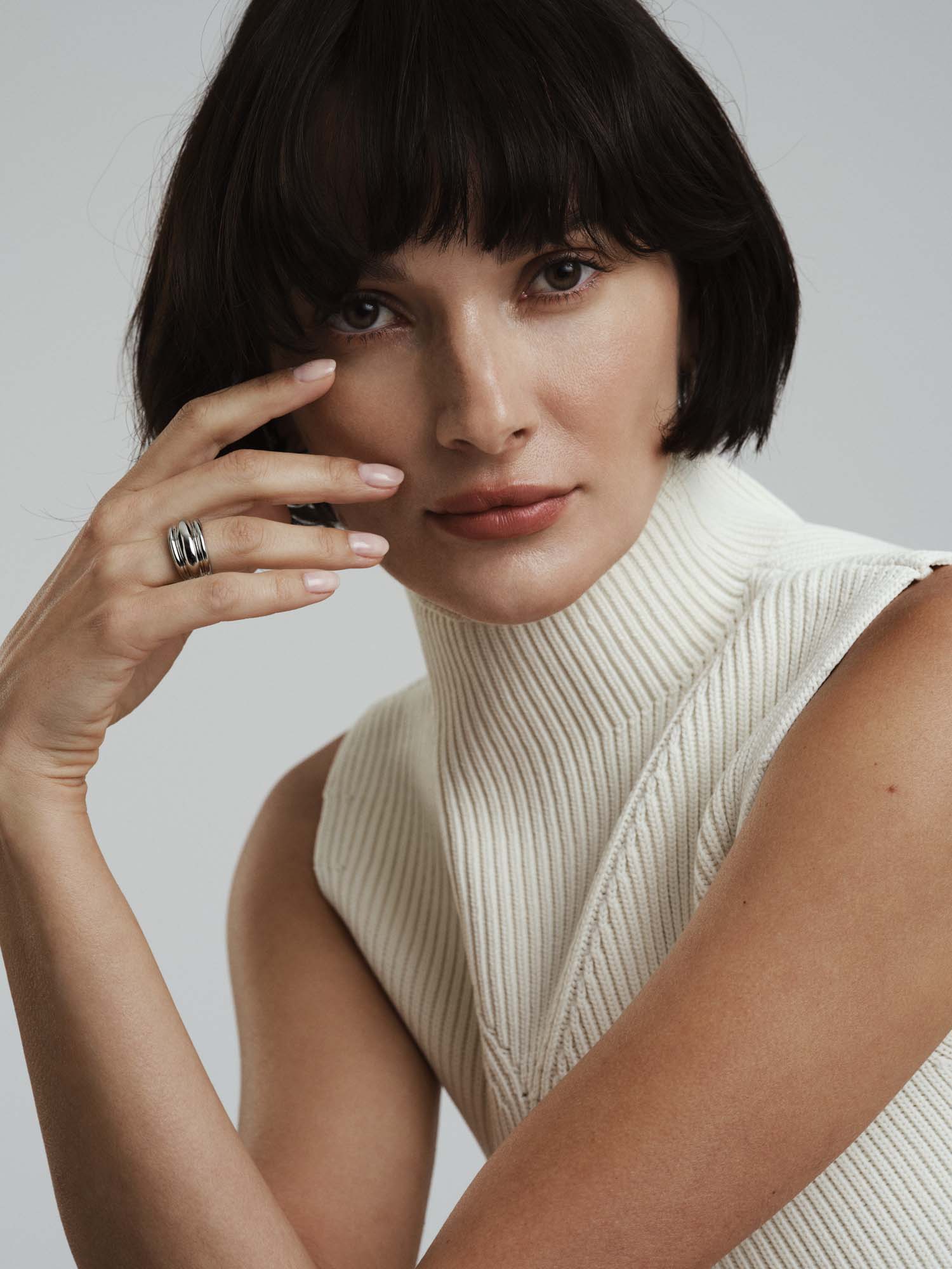 Deco Ribbed Ring - Image 2