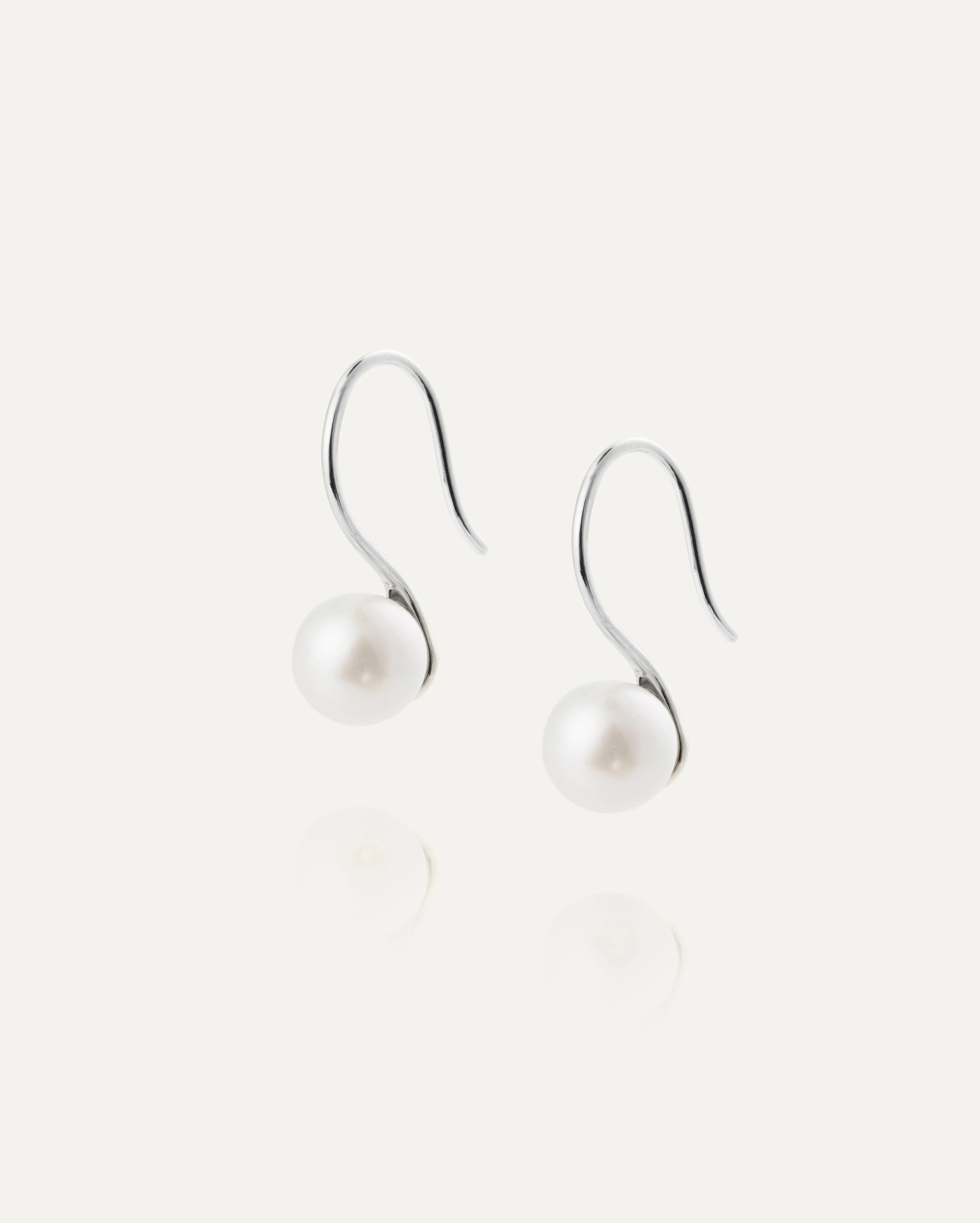 Dream Pearl Earring - Image 4