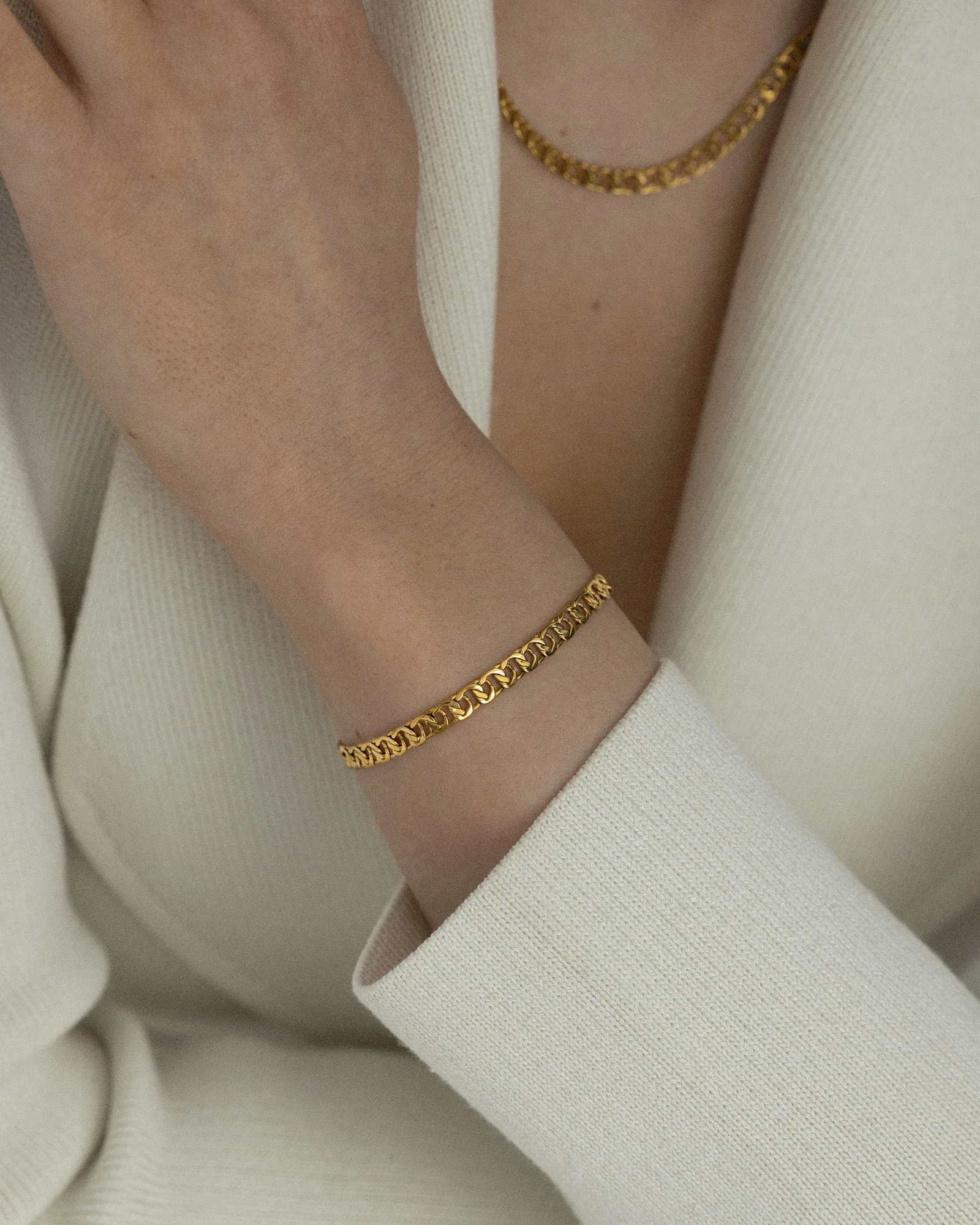 INFINITY BRACELET - Image 6