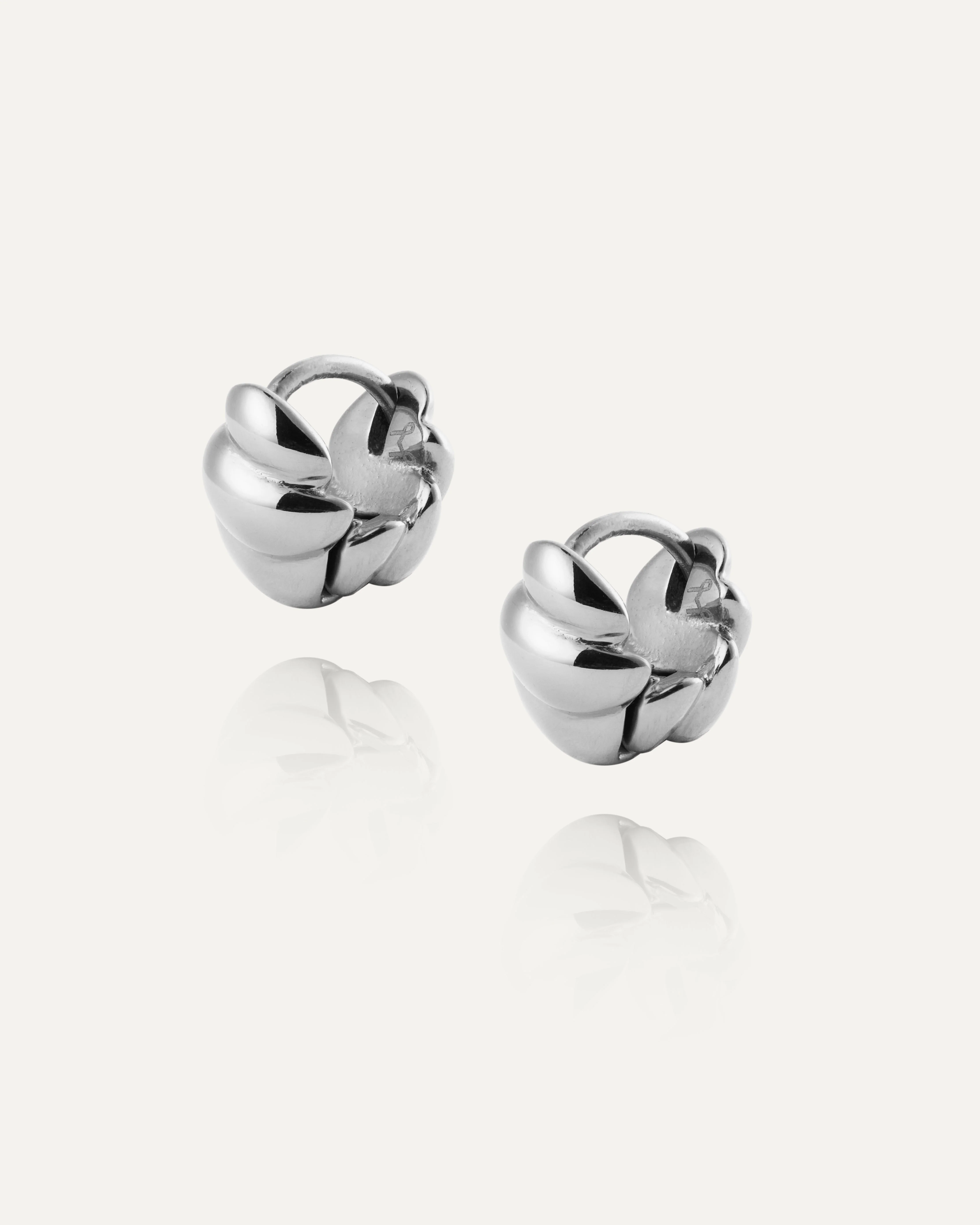 Seléne Small Hoops - Image 4